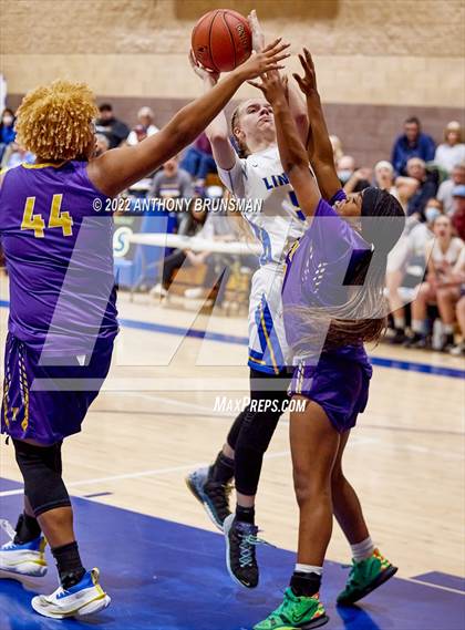 Thumbnail 3 in Oakland Tech @ Lincoln (CIF D3 NorCal Regional Final) photogallery.