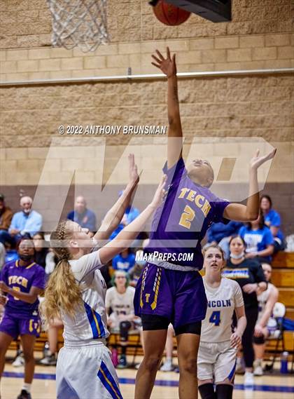 Thumbnail 1 in Oakland Tech @ Lincoln (CIF D3 NorCal Regional Final) photogallery.
