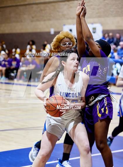 Thumbnail 2 in Oakland Tech @ Lincoln (CIF D3 NorCal Regional Final) photogallery.