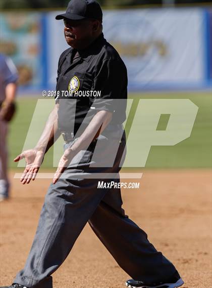 Thumbnail 2 in Fillmore vs Trinity Classical Academy (CIF-SS D7 Final) photogallery.