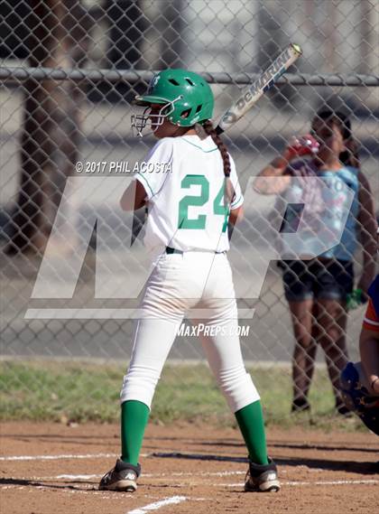 Thumbnail 2 in Eagle Rock vs Huntington Park photogallery.
