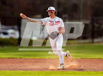 Thumbnail 2 in Chilton County vs Jemison (Chilton County Tournament Final) photogallery.