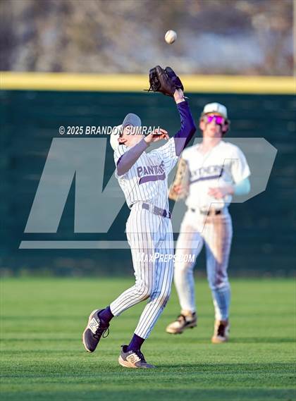 Thumbnail 2 in Chilton County vs Jemison (Chilton County Tournament Final) photogallery.