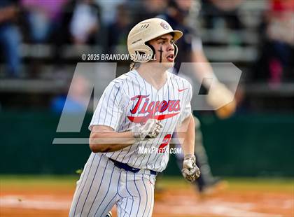 Thumbnail 3 in Chilton County vs Jemison (Chilton County Tournament Final) photogallery.