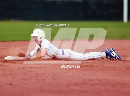 Thumbnail 1 in Chilton County vs Jemison (Chilton County Tournament Final) photogallery.