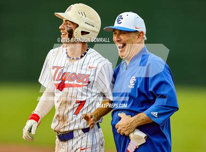 Thumbnail 2 in Chilton County vs Jemison (Chilton County Tournament Final) photogallery.