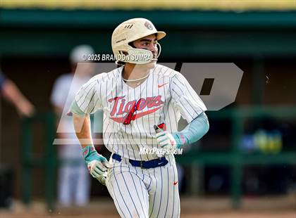 Thumbnail 3 in Chilton County vs Jemison (Chilton County Tournament Final) photogallery.