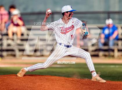 Thumbnail 2 in Chilton County vs Jemison (Chilton County Tournament Final) photogallery.