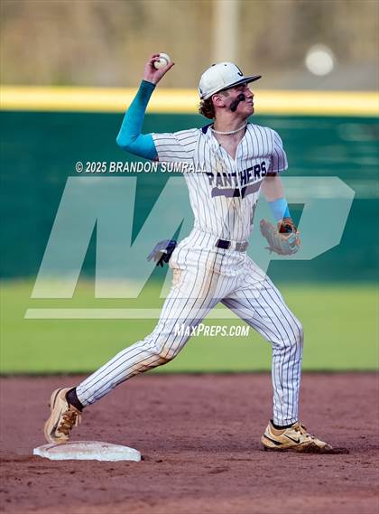 Thumbnail 1 in Chilton County vs Jemison (Chilton County Tournament Final) photogallery.