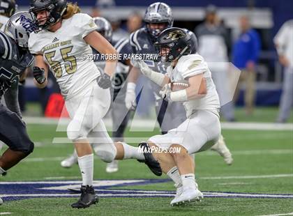 Thumbnail 2 in Pleasant Grove vs. West Orange-Stark (UIL 4A Division 2 Final) photogallery.
