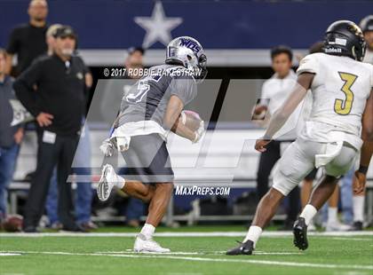Thumbnail 2 in Pleasant Grove vs. West Orange-Stark (UIL 4A Division 2 Final) photogallery.