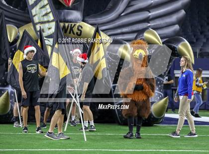 Thumbnail 2 in Pleasant Grove vs. West Orange-Stark (UIL 4A Division 2 Final) photogallery.