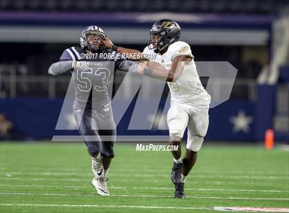 Thumbnail 3 in Pleasant Grove vs. West Orange-Stark (UIL 4A Division 2 Final) photogallery.