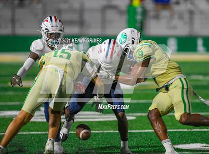 Thumbnail 3 in Chaminade-Madonna @ Buford photogallery.
