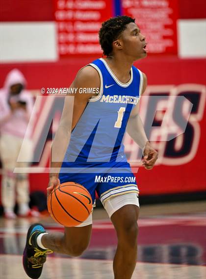Thumbnail 3 in McEachern @ Milton (Georgia Nike Elite Showcase) photogallery.