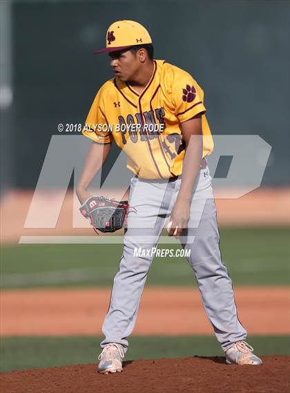 Thumbnail 2 in Coronado vs. Mountain Pointe (The Boras Classic) photogallery.