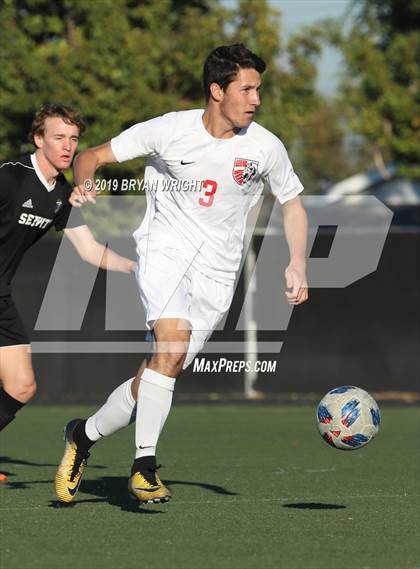 Thumbnail 1 in Mater Dei @ Servite photogallery.