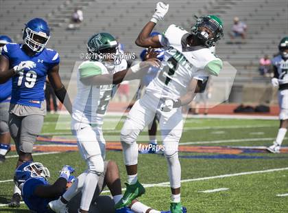 Thumbnail 3 in St. Mary's vs Phillips (Gateway Scholars Classic) photogallery.