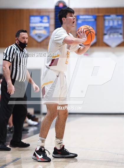 Thumbnail 2 in Torrey Pines vs. Cathedral Catholic photogallery.