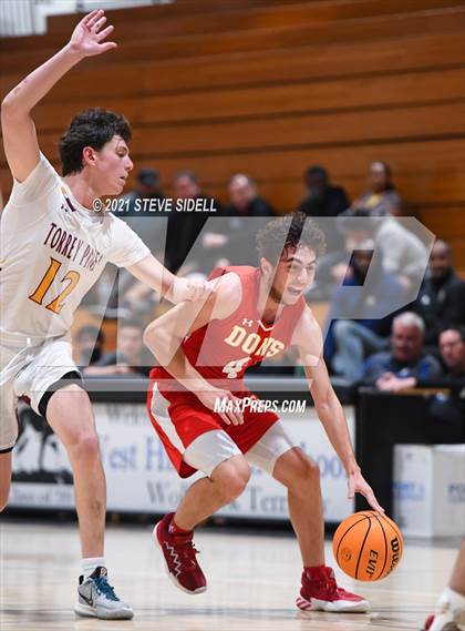 Thumbnail 2 in Torrey Pines vs. Cathedral Catholic photogallery.