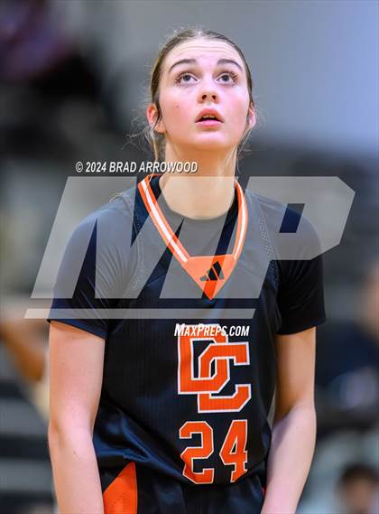 Thumbnail 3 in Davie vs Thomasville (Ledford Christmas Classic) photogallery.