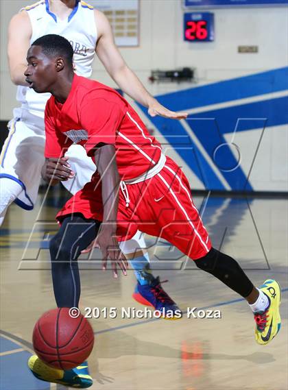Thumbnail 2 in Savanna vs. La Mirada (CIF SS Playoff) photogallery.