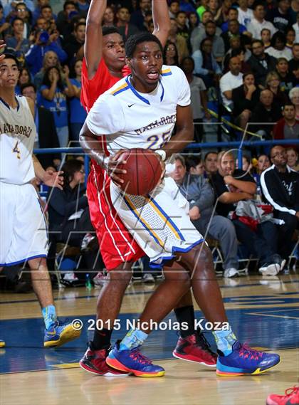 Thumbnail 2 in Savanna vs. La Mirada (CIF SS Playoff) photogallery.