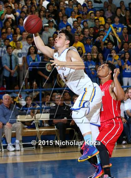 Thumbnail 1 in Savanna vs. La Mirada (CIF SS Playoff) photogallery.