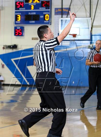 Thumbnail 1 in Savanna vs. La Mirada (CIF SS Playoff) photogallery.