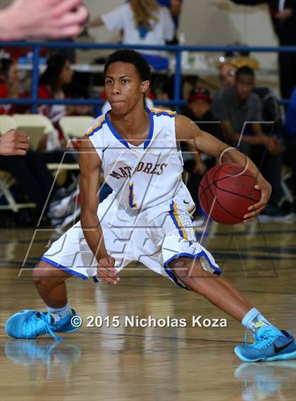 Thumbnail 1 in Savanna vs. La Mirada (CIF SS Playoff) photogallery.