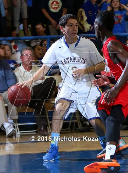 Thumbnail 3 in Savanna vs. La Mirada (CIF SS Playoff) photogallery.