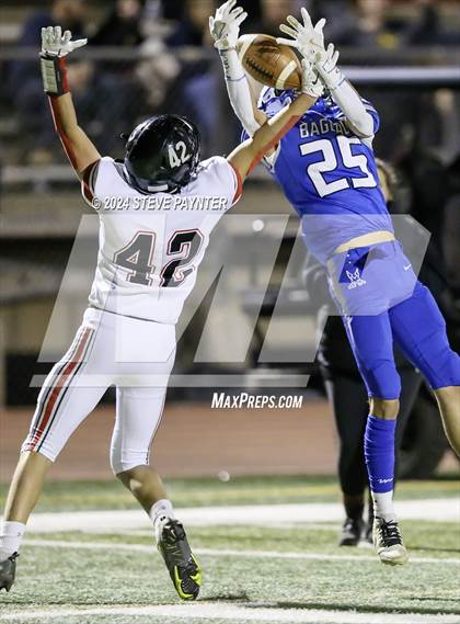 Thumbnail 3 in  Bagdad vs Mogollon (AIA 1A Semifinal) photogallery.