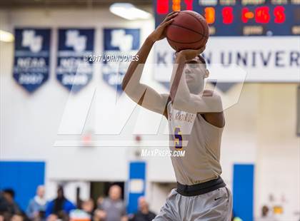 Thumbnail 2 in Roselle Catholic vs. Montverde Academy (Metro Classic) photogallery.