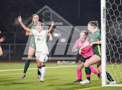 Thumbnail 1 in Roosevelt vs Shorecrest (WIAA 3A Final) photogallery.