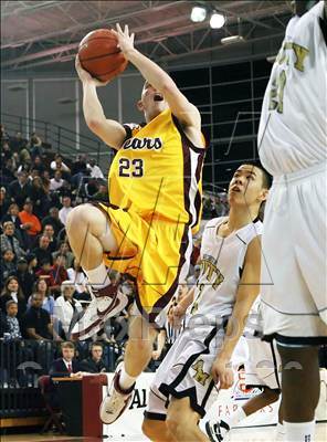 Thumbnail 3 in Menlo-Atherton vs. Archbishop Mitty (CIF CCS D2 Final) photogallery.