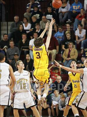 Thumbnail 1 in Menlo-Atherton vs. Archbishop Mitty (CIF CCS D2 Final) photogallery.