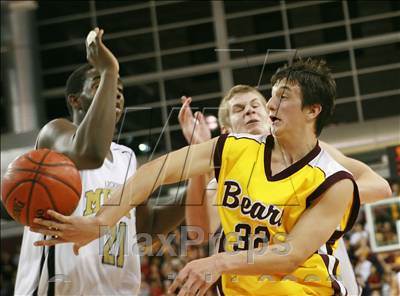 Thumbnail 1 in Menlo-Atherton vs. Archbishop Mitty (CIF CCS D2 Final) photogallery.