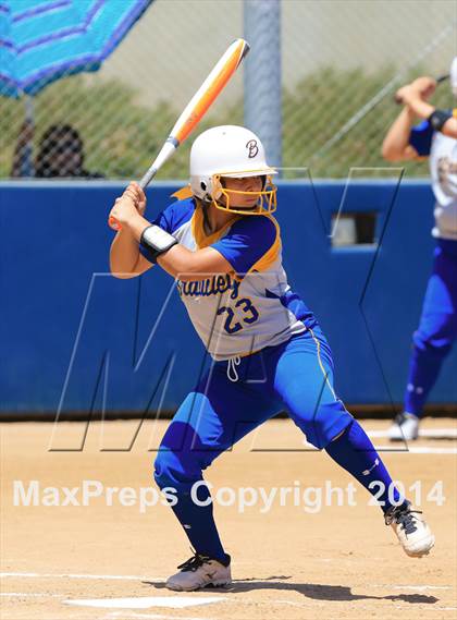 Thumbnail 1 in Brawley vs. Clairemont (CIF-SDS D3 Final) photogallery.