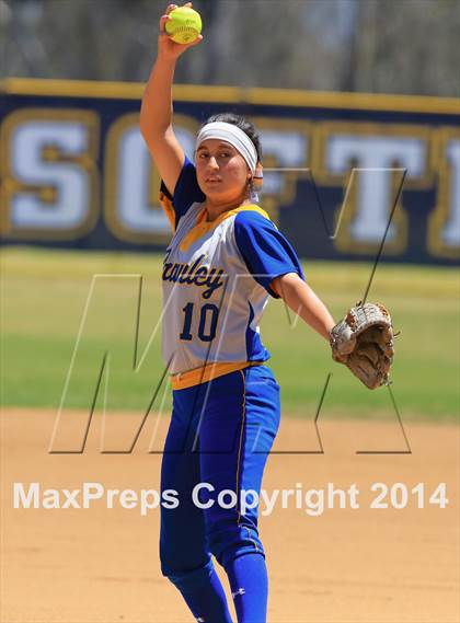Thumbnail 2 in Brawley vs. Clairemont (CIF-SDS D3 Final) photogallery.