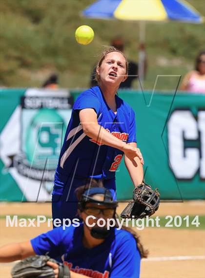 Thumbnail 3 in Brawley vs. Clairemont (CIF-SDS D3 Final) photogallery.