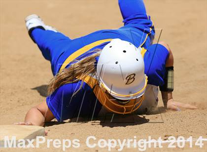 Thumbnail 3 in Brawley vs. Clairemont (CIF-SDS D3 Final) photogallery.