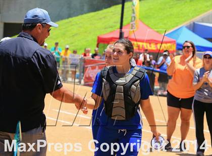 Thumbnail 2 in Brawley vs. Clairemont (CIF-SDS D3 Final) photogallery.