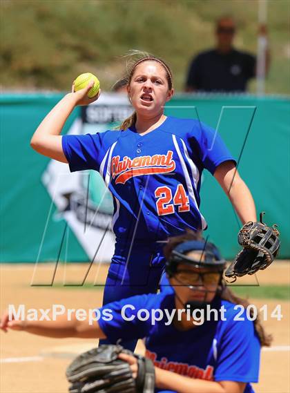 Thumbnail 2 in Brawley vs. Clairemont (CIF-SDS D3 Final) photogallery.