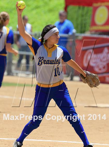 Thumbnail 1 in Brawley vs. Clairemont (CIF-SDS D3 Final) photogallery.