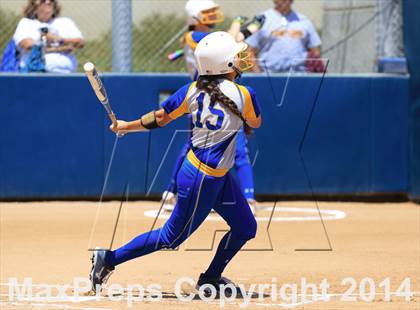 Thumbnail 2 in Brawley vs. Clairemont (CIF-SDS D3 Final) photogallery.