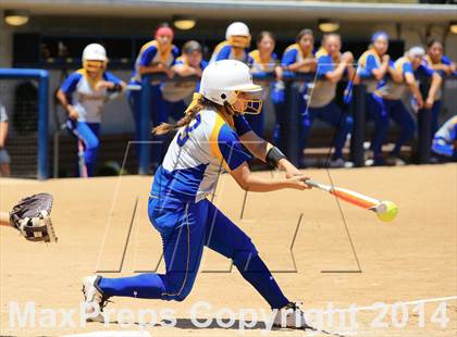 Thumbnail 3 in Brawley vs. Clairemont (CIF-SDS D3 Final) photogallery.