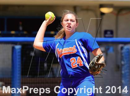 Thumbnail 1 in Brawley vs. Clairemont (CIF-SDS D3 Final) photogallery.