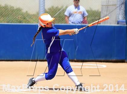 Thumbnail 3 in Brawley vs. Clairemont (CIF-SDS D3 Final) photogallery.