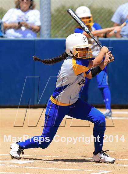 Thumbnail 2 in Brawley vs. Clairemont (CIF-SDS D3 Final) photogallery.