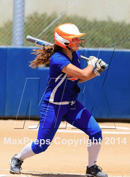 Thumbnail 2 in Brawley vs. Clairemont (CIF-SDS D3 Final) photogallery.